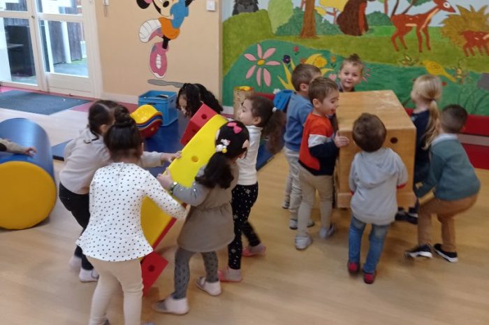 Jeux collectifs en PS/MS : ?le train & les déménageurs?