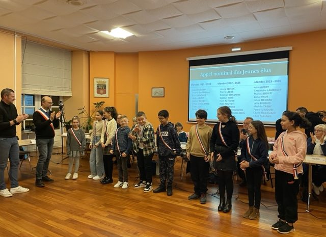 Première réunion de nos jeunes conseillers municipaux